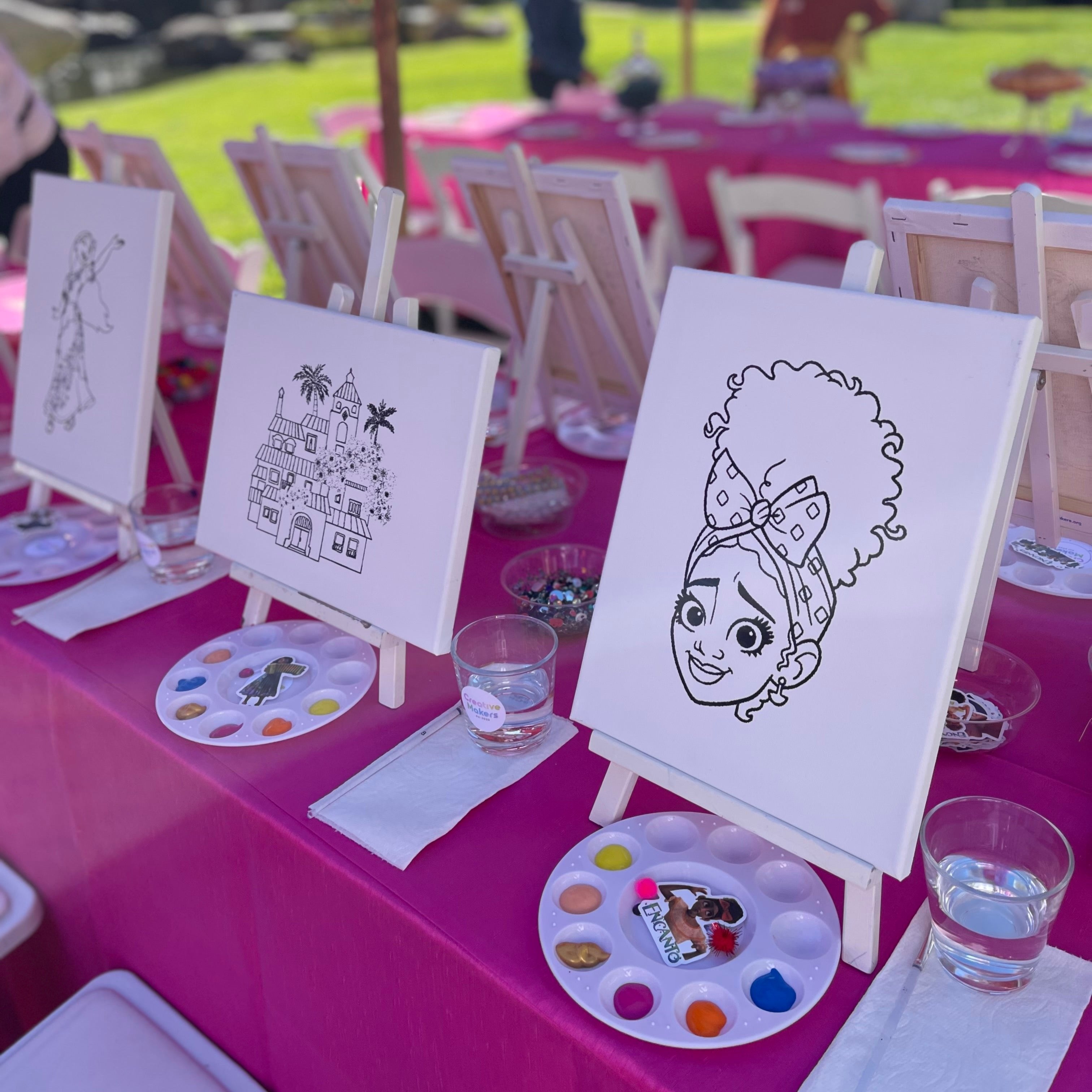 Themed Canvas Experience Box